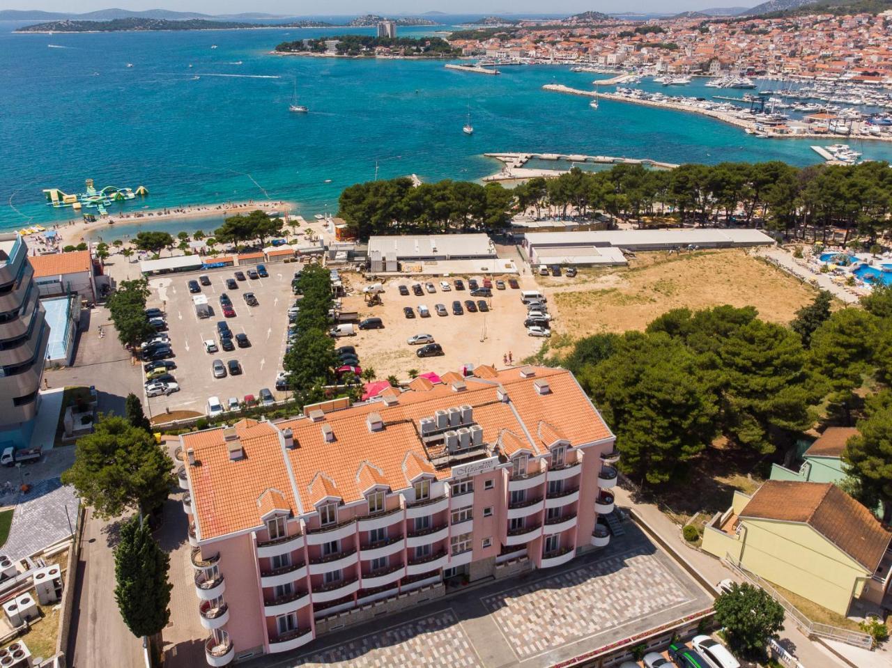 Hotel Miramare Vodice Exterior photo